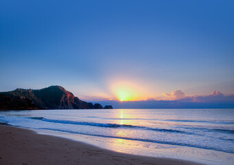 Obraz premium Panorama of most beaituful attraction Cleopatra beach in Alanya with blue sea and clean sand - Alanya peninsula, Antalya