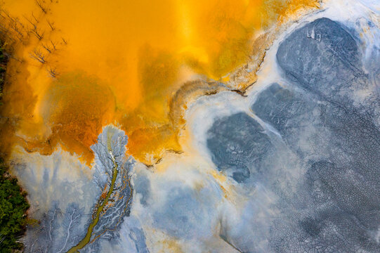 Geamana polluted lake, Romania