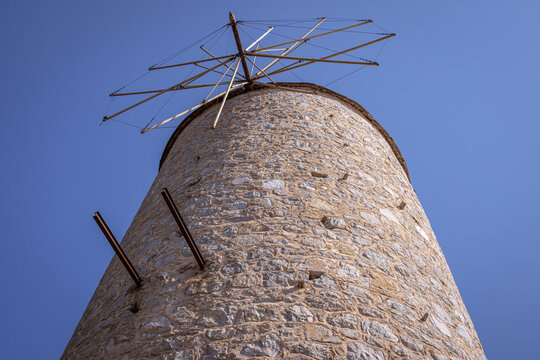 Sophia Loren Windmill (Haramis Windmill), on the hill of St. Athanasios, Hydra, Greek Islands, Greece