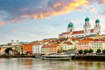 Obraz premium Altstadt, Passau, Bayern, Deutschland 