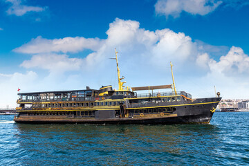 Fototapeta premium Passenger ferry in in Istanbul, Turkey