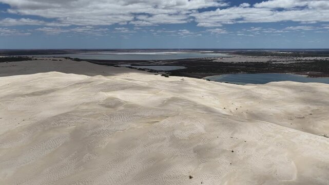 Penong, South Australia &ndash; 4k aerial drone footage of Long Beach, Cactus Beach, coastal sand dunes, salt lakes, limestone cliffs and Southern Ocean shoreline