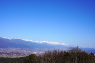 信州　霧訪山から望む北アルプス