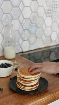 Slow Motion Morning Routine: Adding a Pancake to a Delicious Stack