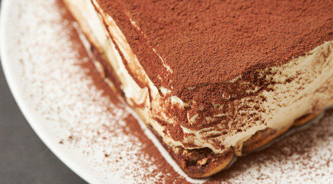 tiramisu cake on plate