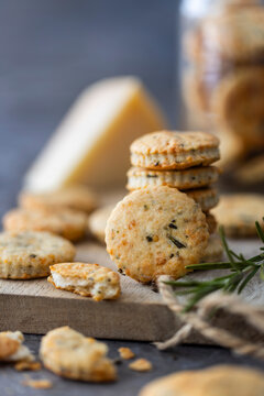 Pecorino-Rosmarin-Cracker