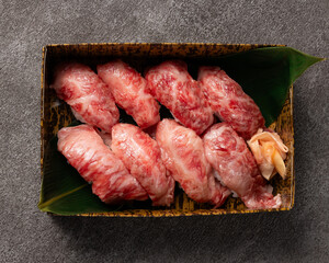 和牛サーロイン肉寿司