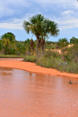 O conjunto de dunas &eacute; formado pela eros&atilde;o das rochas de arenito que formam a Serra do Esp&iacute;rito Santo. Com a a&ccedil;&atilde;o do vento e uma conjun&ccedil;&atilde;o perfeita de fatores, a areia &eacute; depositada sempre no mesmo loca