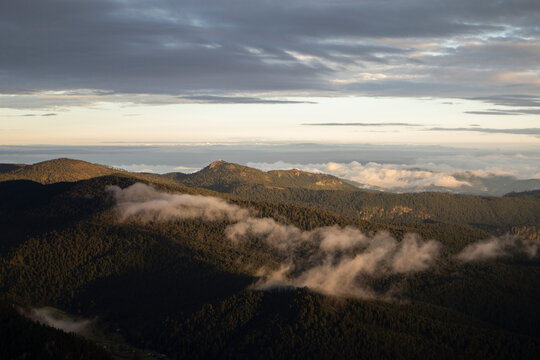 Sunrise at the top of &Aacute;guila Peak in Ajusco, Mexico City. Hiking at sunrise