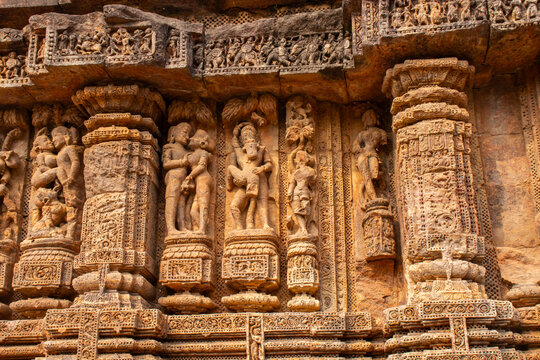 This erotic stone sculpture at the Konark Sun Temple depicts an intimate couple in close embrace, symbolizing fertility, human desire, and tantric philosophy in Odishan temple art.
