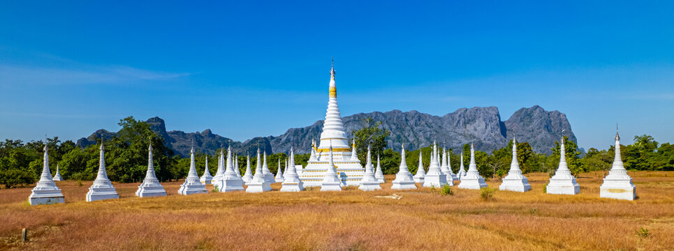  The white pagoda in Kayin State, Myaing Gyi Ngu, Myanmar (Burma) New country kawthoolei