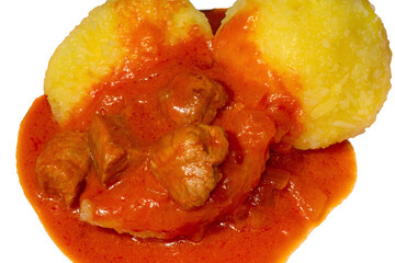 Gulasch mit Kartoffelkn&ouml;deln