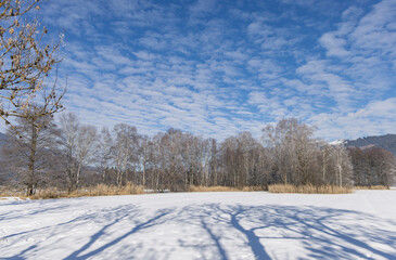 Winterlandschaft, wolkenstimmung, pinzgau, schnee, blauer himmel.
