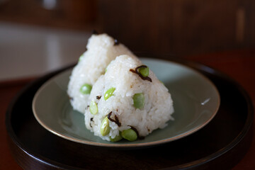 おにぎり、枝豆、昆布、枝豆と昆布、