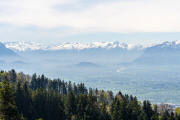 Obraz premium Pfänder mountain peak view of rhine valley and alps