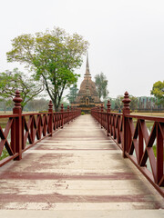 Entr&eacute;e du temple Wat Sra Si
