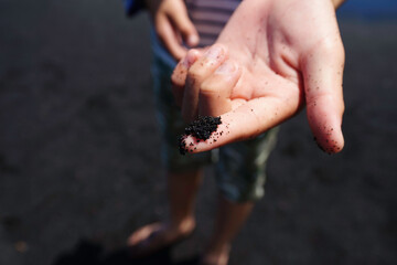 ハワイ島　ブラックサンドビーチの砂