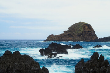 Madera wybrzeże Oceanu Atlantyckiego skaliste plaże