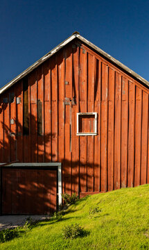 Profile Of The Barn At The Vail & Vickers Ranch On Santa Rosa Island
