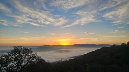 Obraz premium sunset over the river