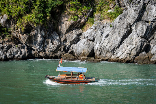 Vietnam, Vat Ba, Halong, Reisen, Wasser, Felsen, Asien
