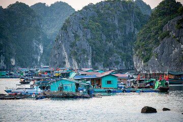 vietnam, vietnam travel, southeast asia, asia travel, ha long bay, halong bay vietnam, limestone karst, cat ba island, tropical landscape, ninh binh, tam coc, rice fields vietnam, river landscape, une