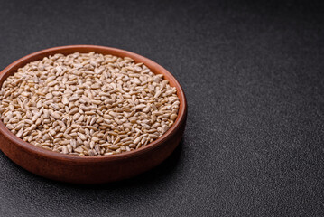 Shelled sunflower seed kernels, salted, roasted, or raw, are a healthy ingredient. Sunflower seeds