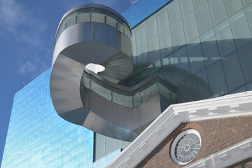Naklejka premium Frank Gehry-designed spiral staircase, located on the south side of the Art Gallery of Ontario, viewed from Grange Park, Toronto