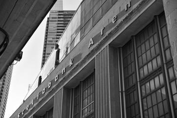 Naklejka premium black and white view of south side of Scotiabank Arena (Lake Shore Blvd W), Toronto