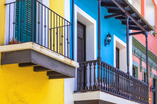Puerto Rico, San Juan colorful colonial architecture in historic city center