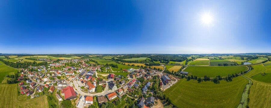 Das Jagsttal rund um Schwabsberg im w&uuml;rttembergischen Ostalbkreis aus der Vogelperspektive