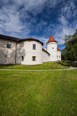 Fototapeta premium Kezmarok Castle standing under a blue sky in Slovakia