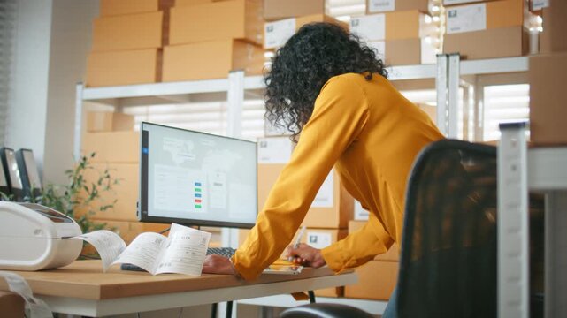 Businesswoman, Entrepreneur manages the order queue, digital order tracking on dashboard computer screen to Prepare Shipment and Check Order Details working small Fulfillment Office.