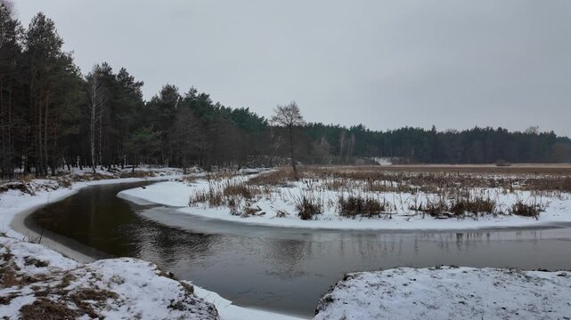 Winter on the small Grabia River in central Poland.