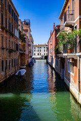 Obraz premium View of the canals of Venice (Italy)