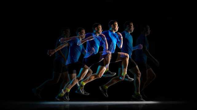 Stroboscopic runner motion sequence on black background. Concept of speed progression, movement analysis, athletic performance tracking, training visualization, and dynamic sports storytelling.