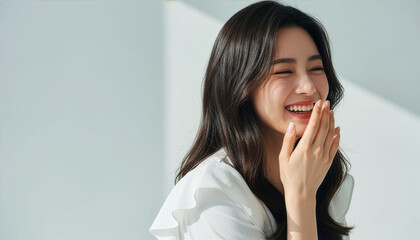 おしゃれなカットモデル女性の自然光ポートレート (Soft Radiance Portrait Series)	