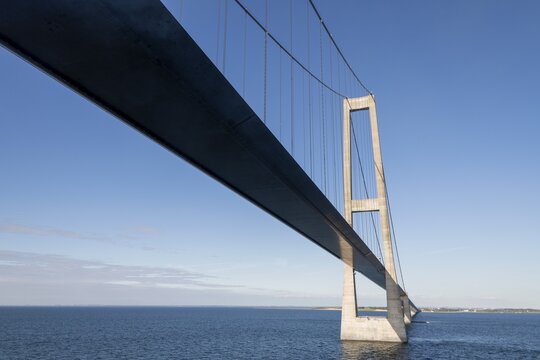 Storeb&aelig;ltsbroen or Great Belt Bridge, Store Belt, Great Belt, Denmark