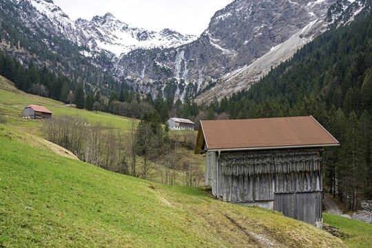 Agricultural buildings, Gai&szlig;alpe, near Reichenbach, Oberallg&auml;u, Allg&auml;u, Bavaria, Germany