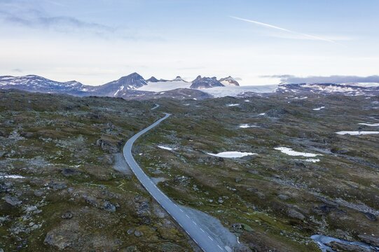 Sognefjell pass road Rv 55, Sm&oslash;rstabbtindene mountains with Sm&oslash;rstabbrean glacier, Sognefjellet, Jotunheimen National Park, Norway