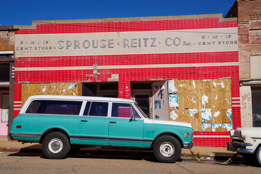 Lowell, Arizona - January 16, 2026: Old mid-century modern classic cars parked along Erie Street in Lowell, Arizona, a ghost town