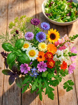 Mixture of varieties of flowers and aromatic plants for cooking