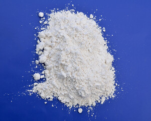 Magnesium chloride is an inorganic compound with the formula MgCl2.