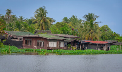Obraz premium Architecture of the famous Blue Temple in Chiang Rai, Thailand