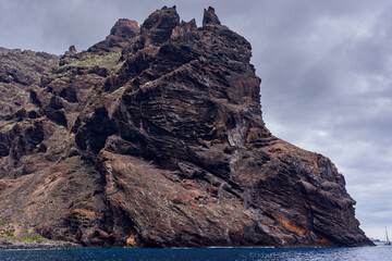 Los Gigantes cliffs from ocean