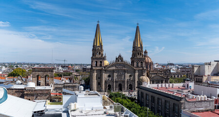 catedral, house of god, ciudad, guadalajara, aereo, cúpula, religiones, historia, turismo, museo, europa, urbana, cielo, torre, edificio, arquitectura, viajando, ortodoxa, ciudad, centro, hito, budape © fergomez