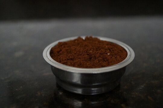 Filtro de caf&eacute;, caf&eacute; molido