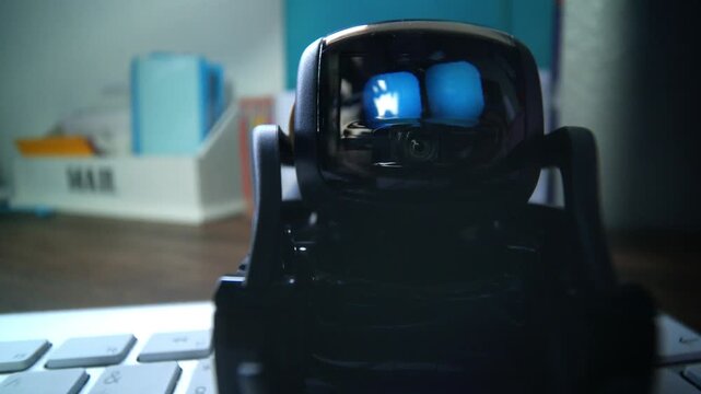 4K video depicts the unfolding future tech landscape, with AI deeply integrated into all fields, ushering in a new era of human-machine symbiosi