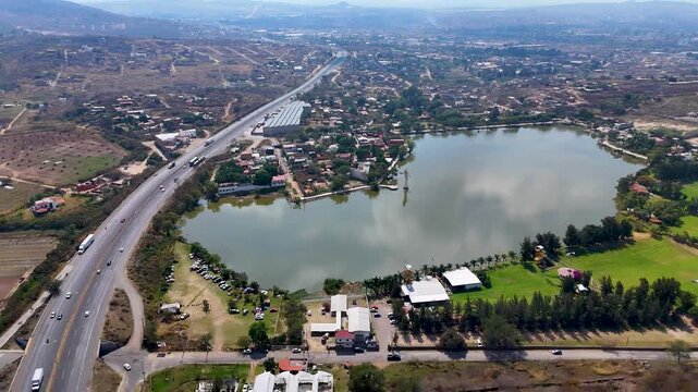 Laguna o lago y presa el ocotillo en Guadalajara