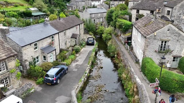 Castleton Village